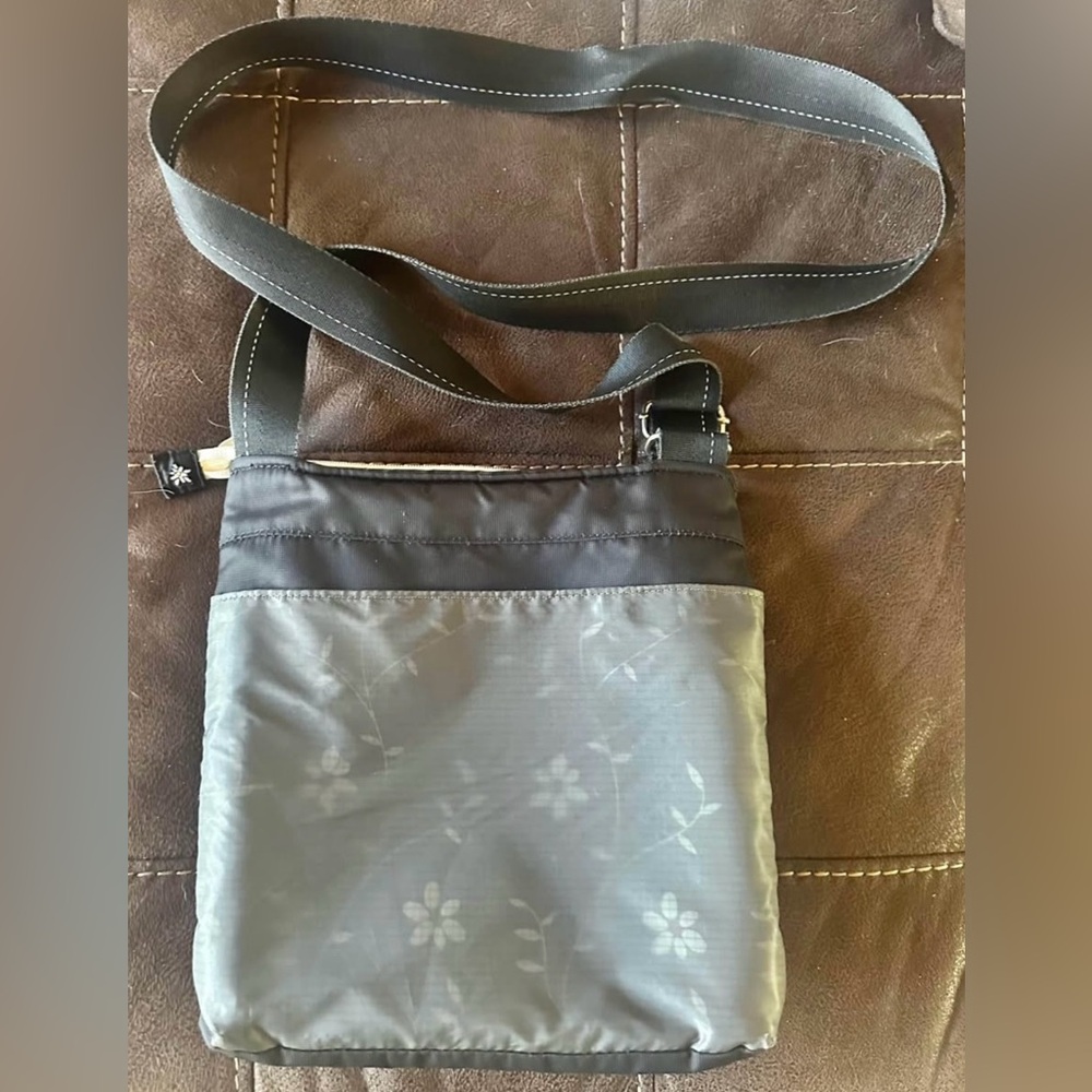 Sherpani Crossbody Bag with Black Strap - Picture 5 of 5